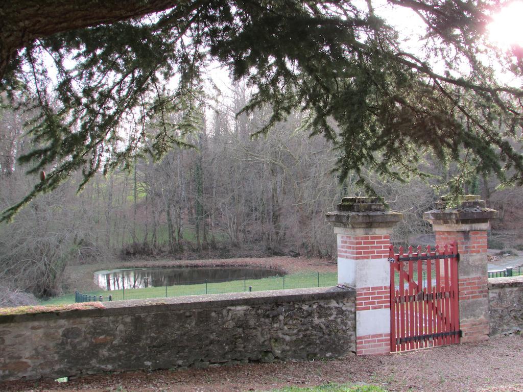 Chateau Lezat - Chambres D'Hotes Ла-Сутеррен Екстер'єр фото